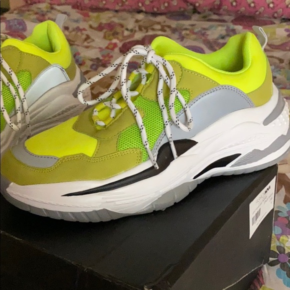 light years away sneakers (fashionova) - Picture 3 of 3